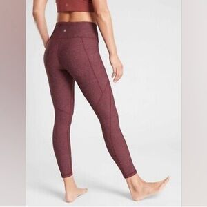 Excellent! Athleta Salutation Stash Pocket Tight leggings burgundy maroon red XS